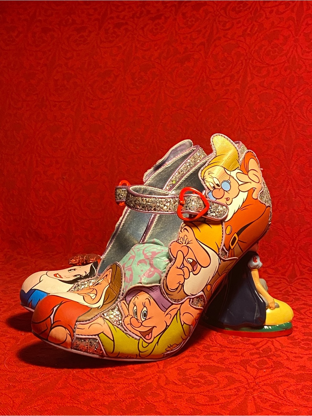 Irregular Choice, Disney Princess “7 is Company” sparkly pumps,Snow White heels - Picture 6 of 16